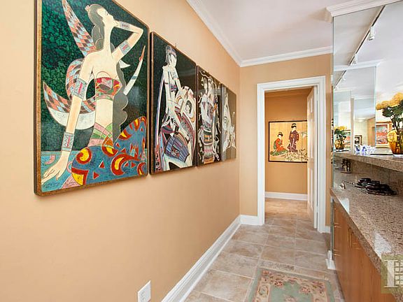 5th image of 420 E 51st St APT 12D