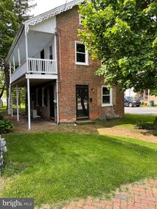 378 E Queen St, Chambersburg, PA, 17201