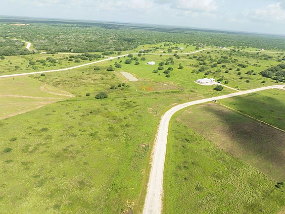 3rd image of Teal Ln