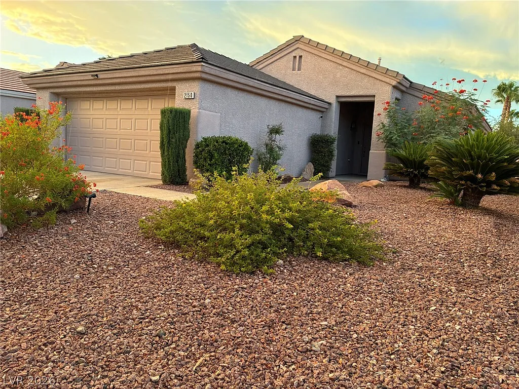 2 bed, 2.0 bath, 1230 sqft, $2,350 — Photo 1