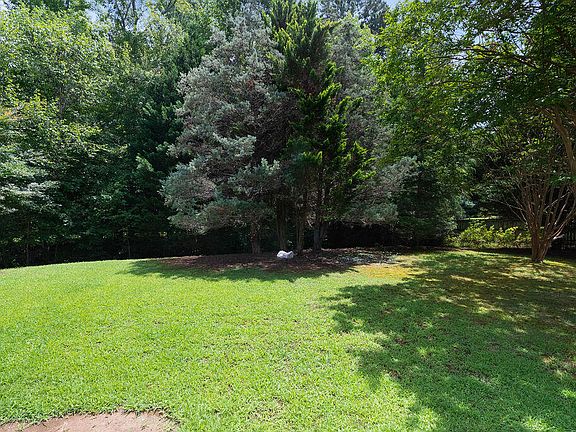 4th image of 5524 Bridgeman Ct