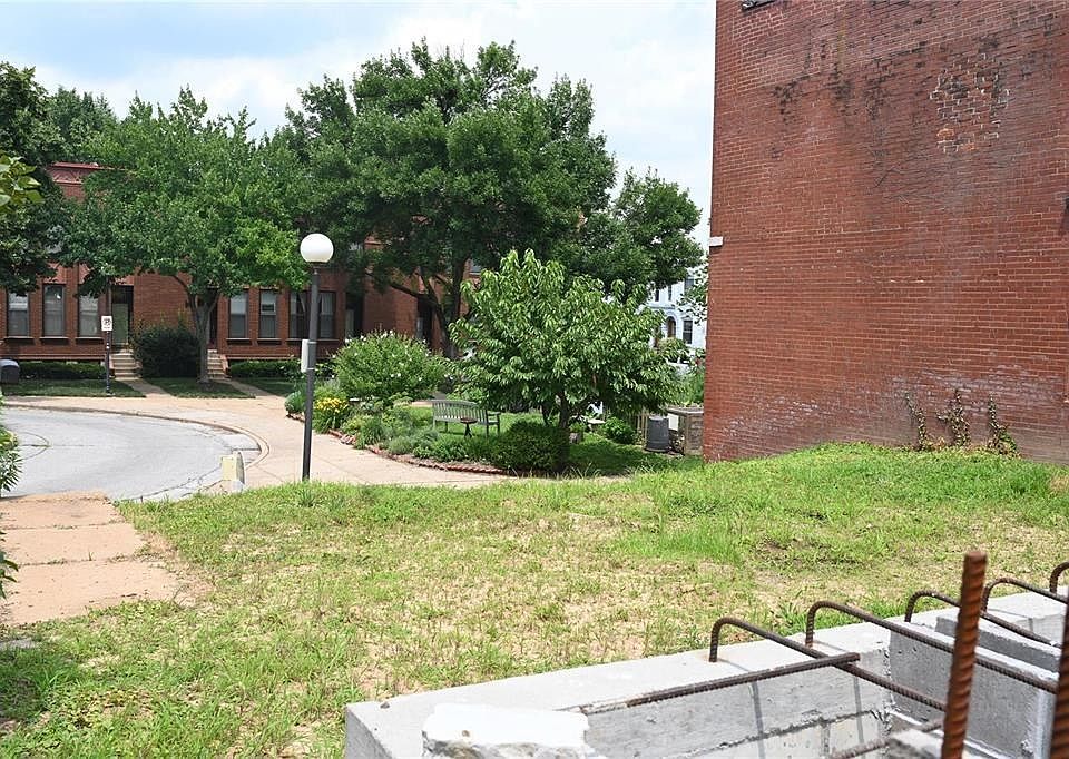 1st image of 4308 Laclede Ave