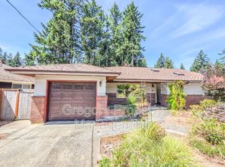 17931 Fremont Ave N, Shoreline, WA 98133