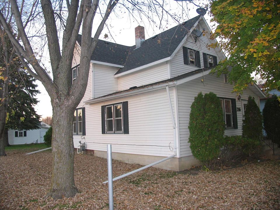 1st image of 216 Sorenson St