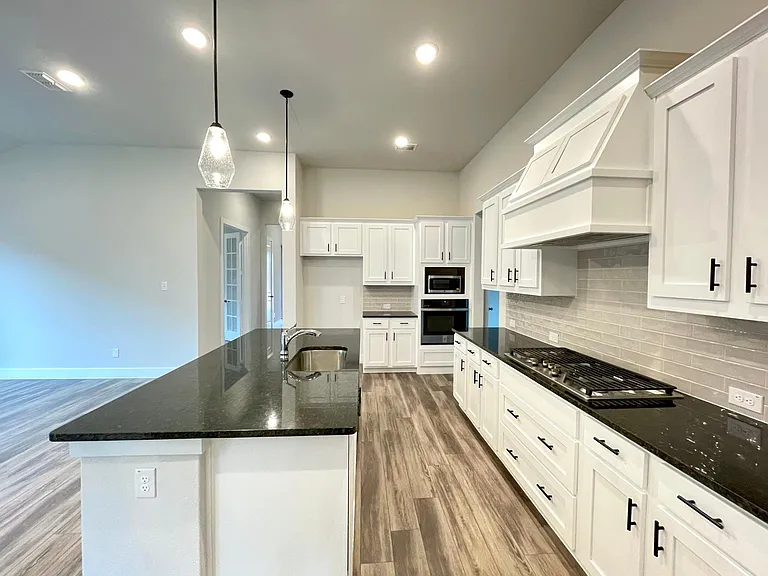 1829 Arbor Dr — Photo 10