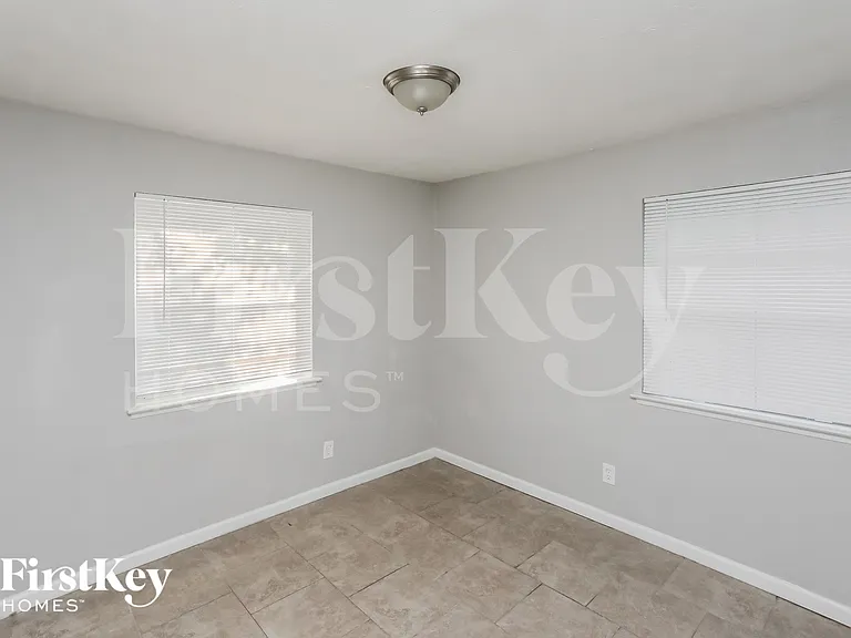 6115 Flagstaff Dr — Photo 14