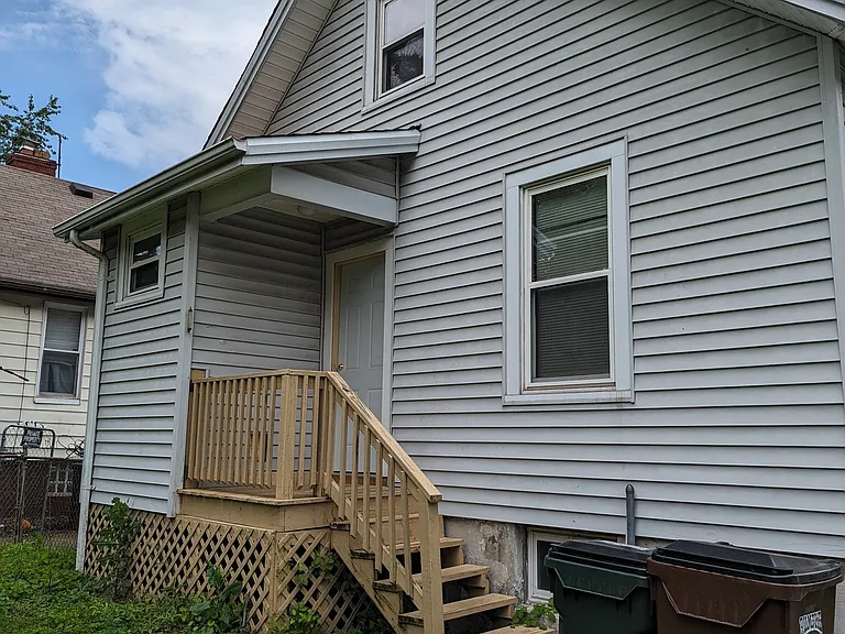 1939 Sterling Ave — Photo 9