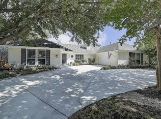 3813 Wooded Creek Dr, Farmers Branch, TX 75244