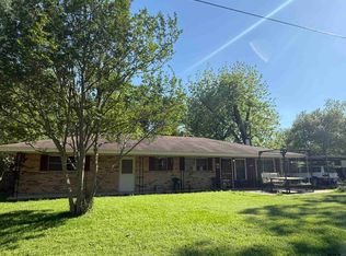 417 Edwards St, Mineola, TX 75773