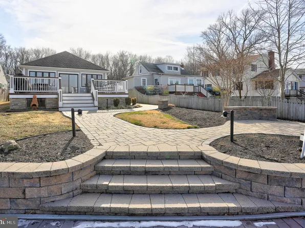 3820 New Section Rd, Middle River, MD 21220