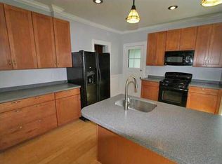 26 Nicholson St, Rochester, NY 14620