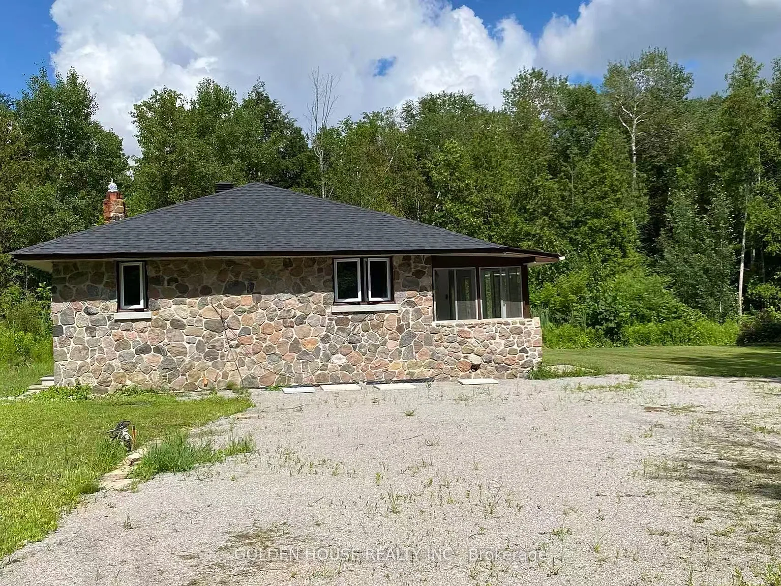 2 bed, $2,500 — Photo 2