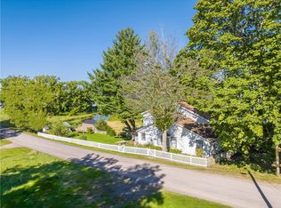 7822 Hamilton Street Ext, Williamson, NY 14589