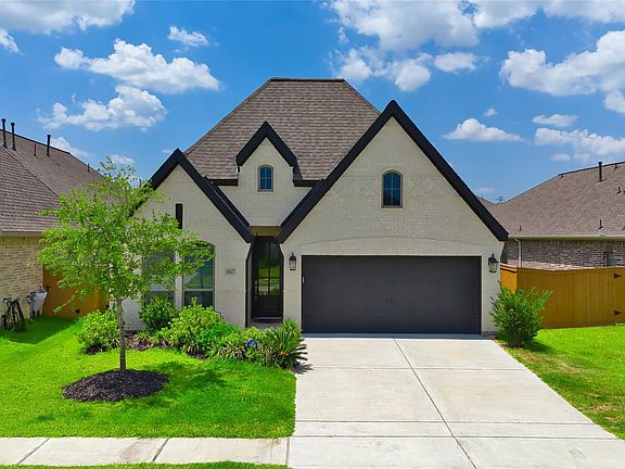 2nd image of 8827 Harbor Pines Dr