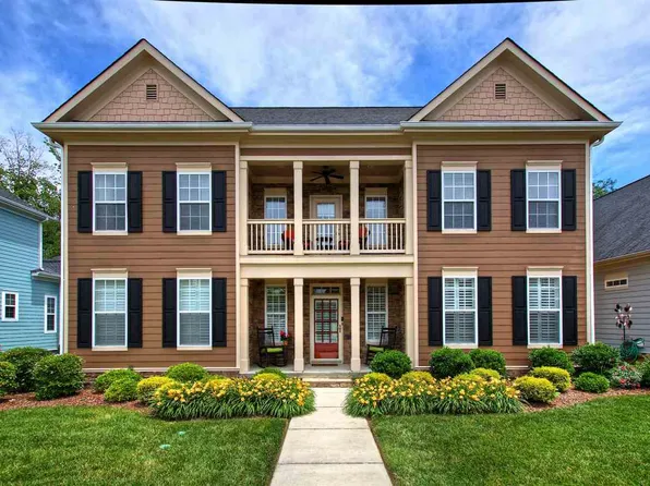 2027 Holden Farm Pl, Ooltewah, TN 37363