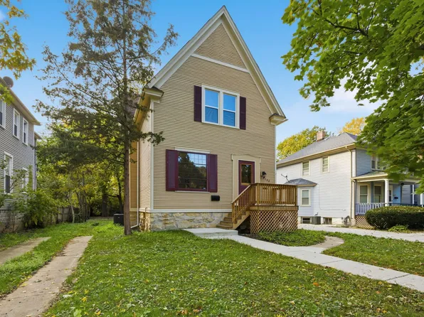 9748 S Vanderpoel Ave, Chicago, IL 60643