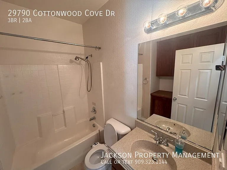 29790 Cottonwood Cove Dr — Photo 9