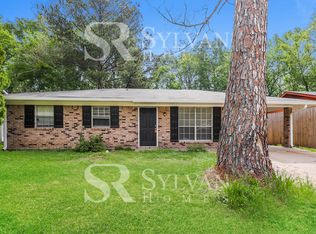 6720 George Washington Dr, Jackson, MS 39213