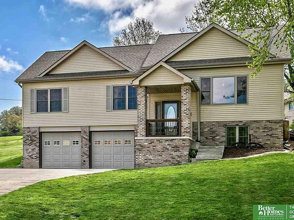 1st image of 9519 Sterling Cir