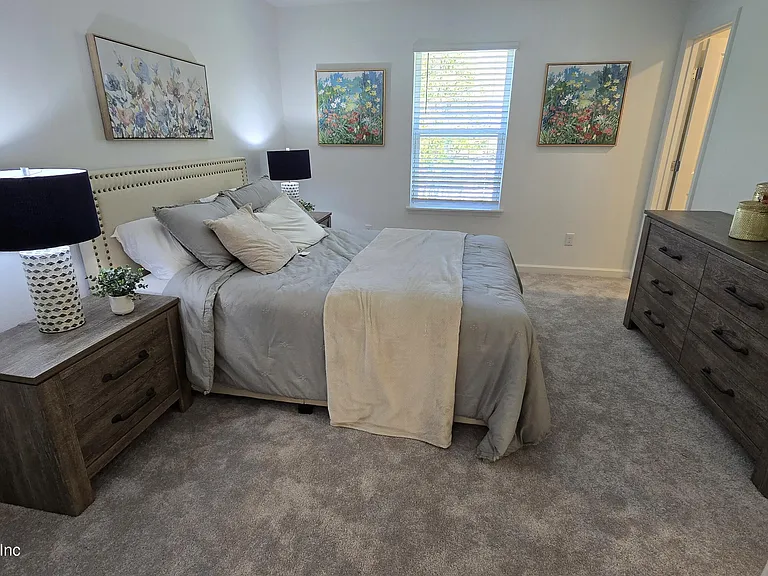 6819 Lake Mist Ln — Photo 15