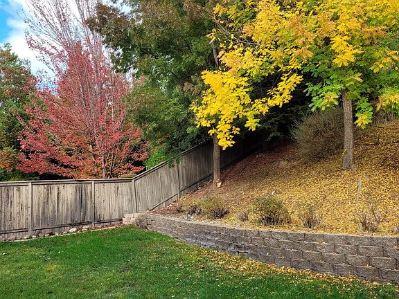3rd image of 6764 Copper Glen Cir