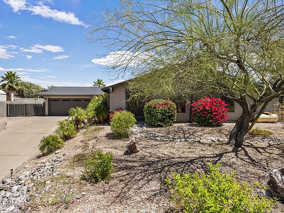 4th image of 15019 N MAYFLOWER Drive