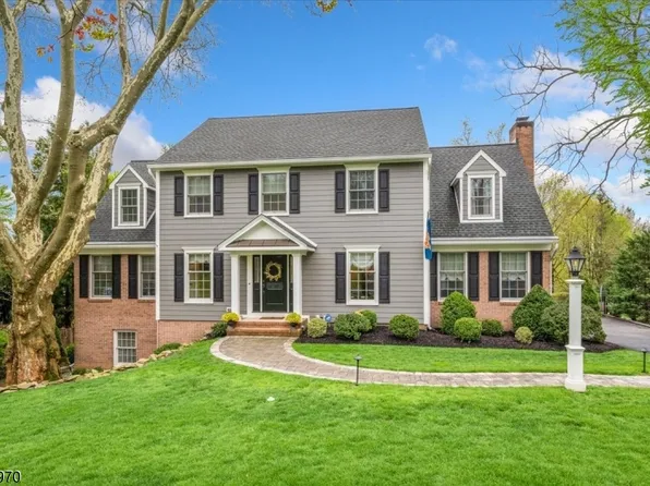 40 Walsingham Rd, Mendham Twp., NJ 07945