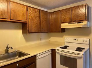 20 Wolf Rd APT 78, Lebanon, NH 03766