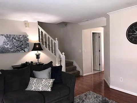 How Living Room looks furnished.