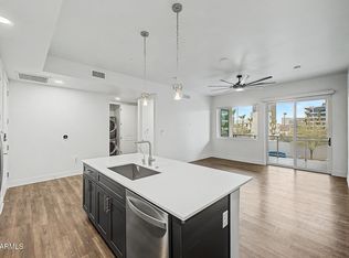 3131 N CENTRAL Avenue #4011, Phoenix, AZ 85012