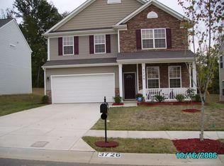 3726 Pimilico Trace Ln, Charlotte, NC 28216