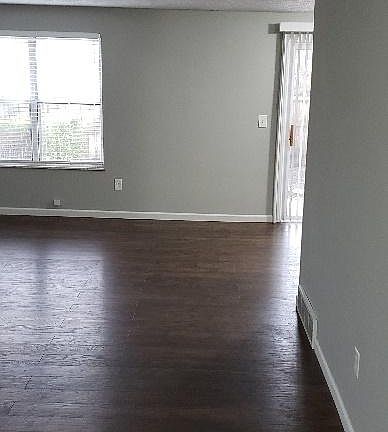 5th image of 2853 Avati Dr