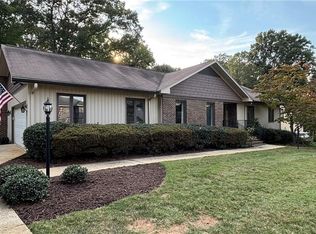3407 Deep Green Dr, Greensboro, NC 27410