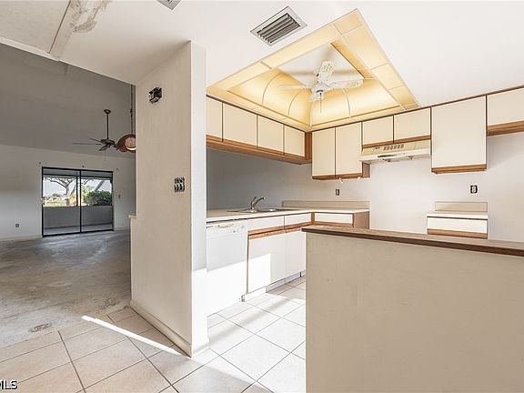 4th image of 3742 SW 8th Ct APT 108