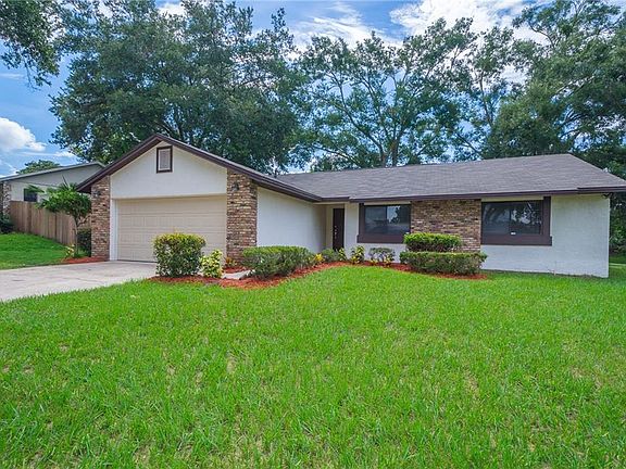 2nd image of 7645 Clubhouse Estates Dr