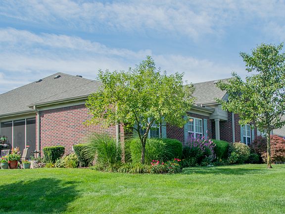4th image of 9032 Waterway Ct