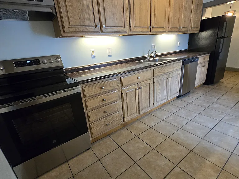 127 Pearl St #2N — Photo 6