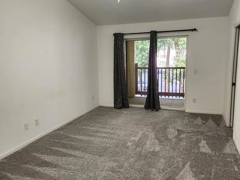 7958 Evelyn Ct — Photo 13