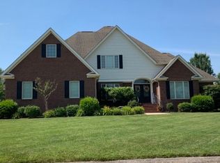 6442 Gardenview Dr, Paducah, KY 42001