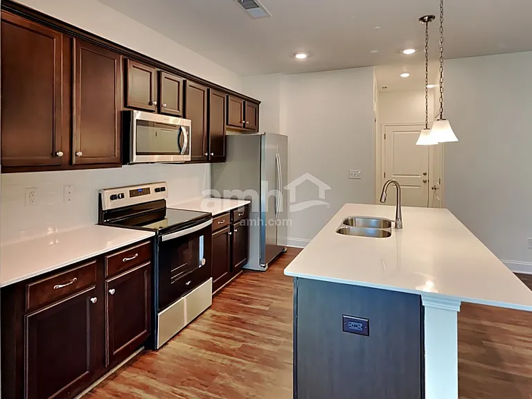 11134 Hazel Gardens Dr — Photo 3