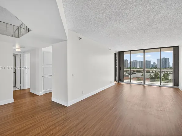 3640 Yacht Club Dr APT 708, Aventura, FL 33180