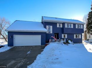 70471 229th St, Dassel, MN 55325