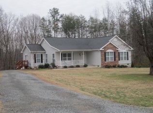 548 Peach Tree Rd, Reidsville, NC 27320