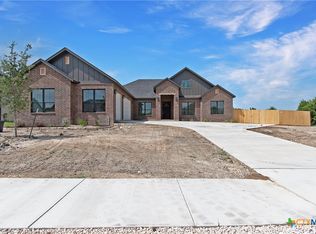1813 Dorian Dr, Salado, TX 76571