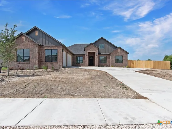 1813 Dorian Dr, Salado, TX 76571