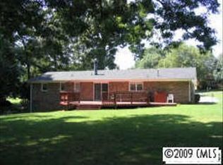 1632 Fleetwood Dr, Gastonia, NC