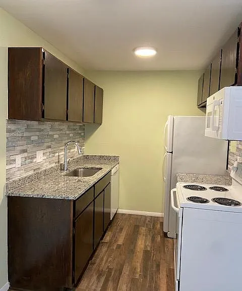 1241 Talcott Ave — Photo 1