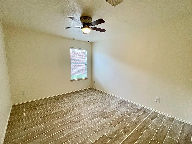 19127 Yaupon Ranch Dr — Photo 27