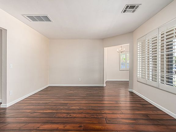 3rd image of 2807 N 8th Ave