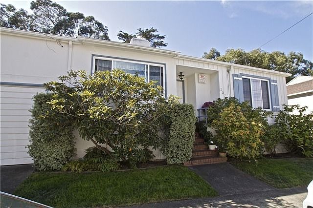 1st image of 2071 Wawona St